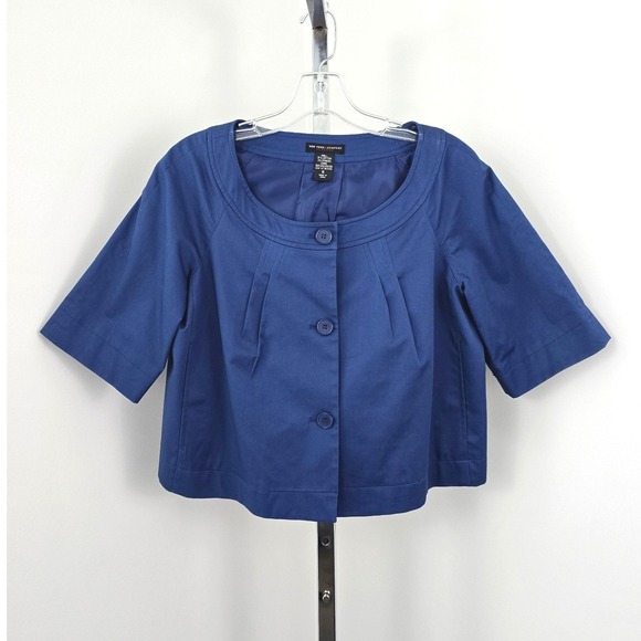 New York & Company Jackets & Blazers - New York and Company Cropped Short Sleeve Button Front Blazer Blue S‎